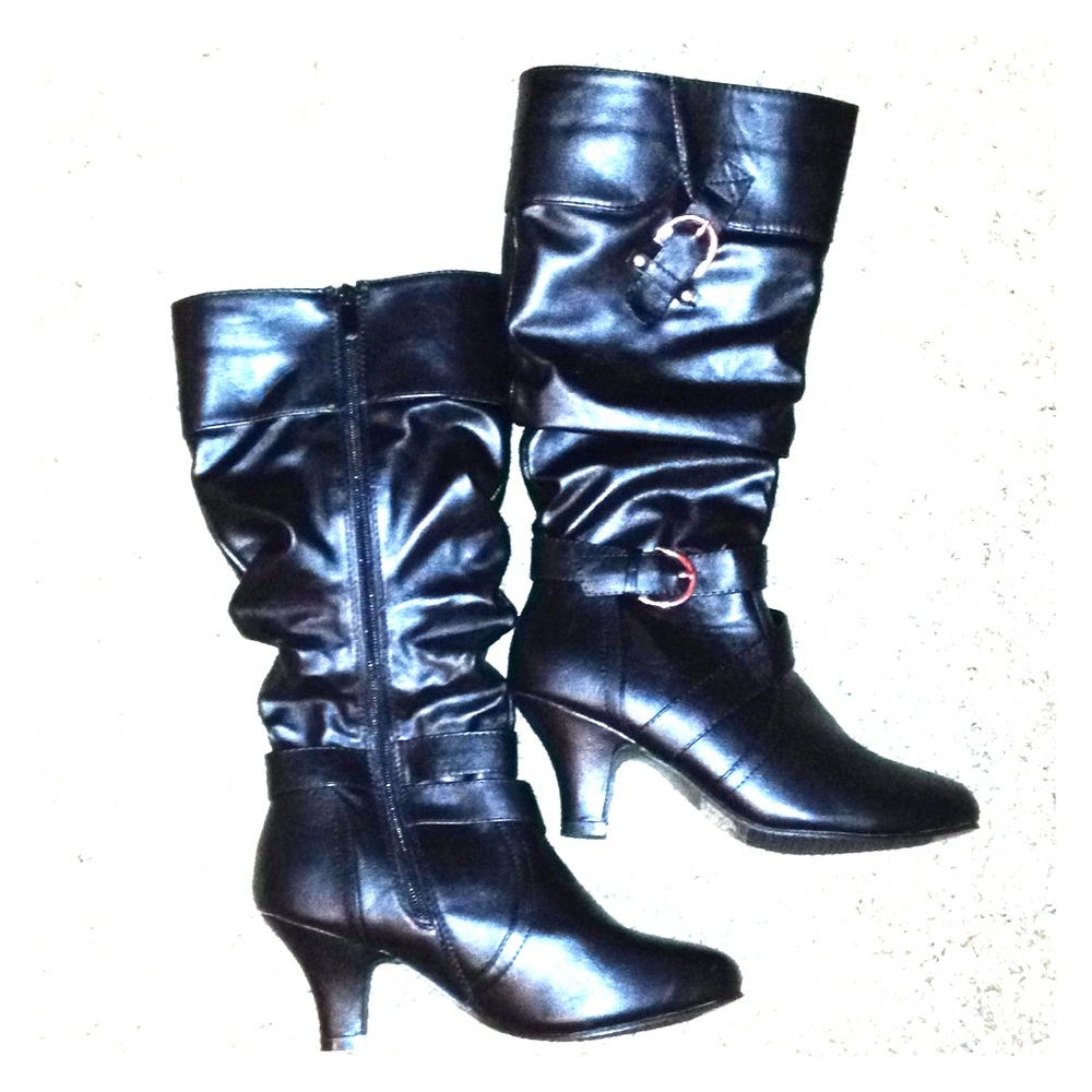 Knee high boots🔥